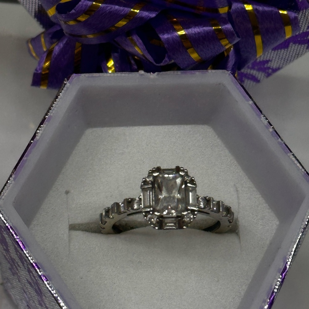 14k ring - Picture 3 of 6